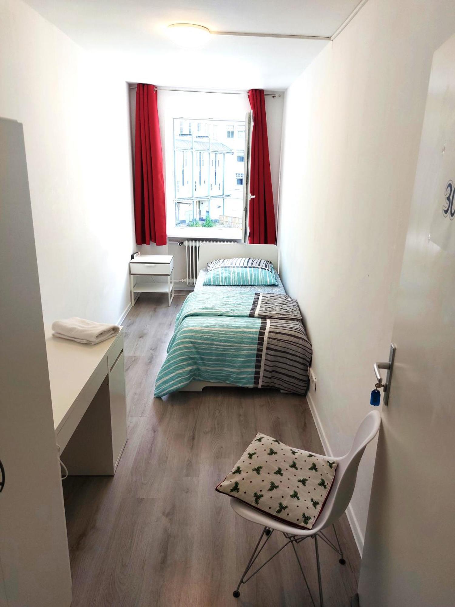 Schoenes Helles Zimmer Direkt In Frankfurt City Nr 301 Hotel Франкфурт на Майн Екстериор снимка